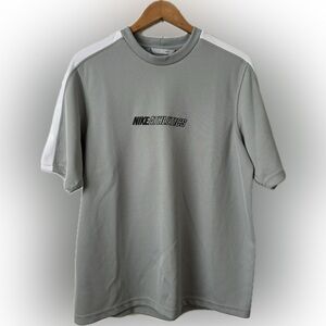 Nike Athletics Gray and White Men's Tee